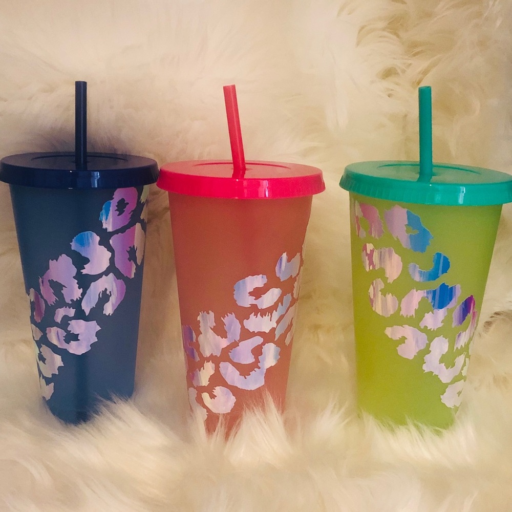 Custom Cups - image 1